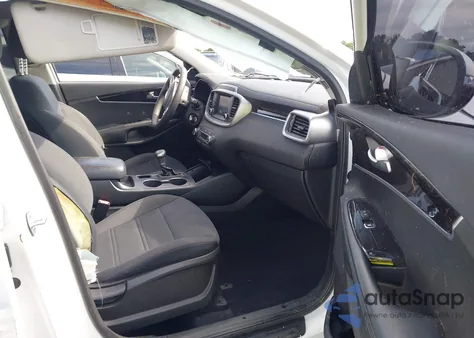 2019 Kia Sorento 3.3L Lx z USA, uszkodzony, nr VIN 5XYPGDA53KG456986